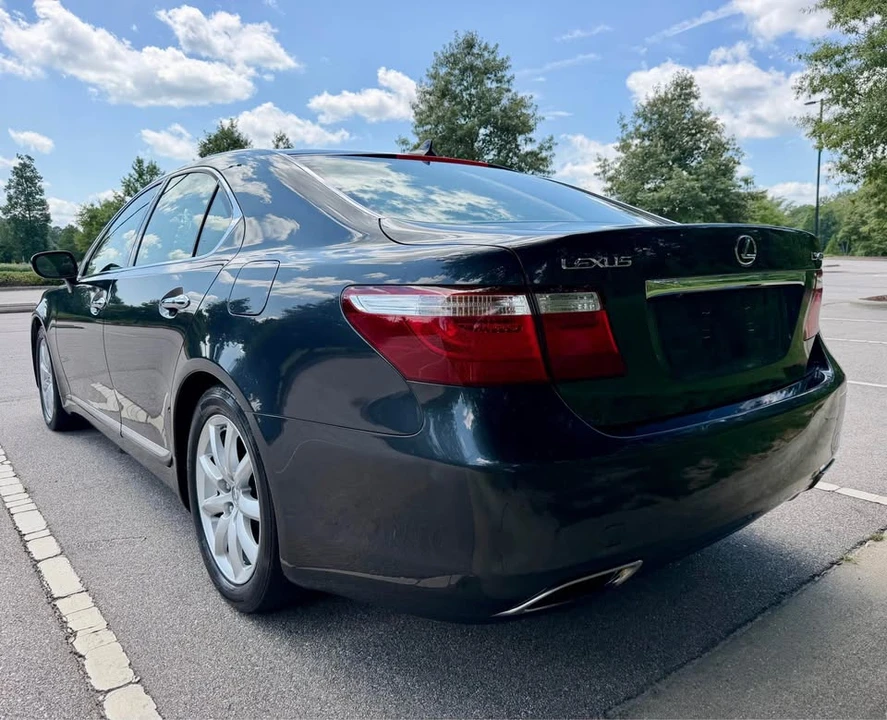 2008 Lexus LS 4th Gen - Image 7 of 18