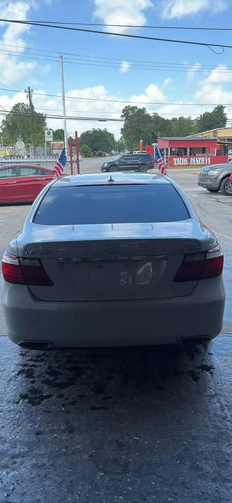 2008 Lexus LS 4th Gen - Image 4 of 9