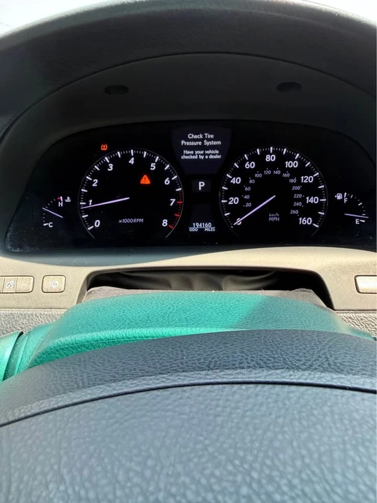 2008 Lexus LS 4th Gen - Image 5 of 7