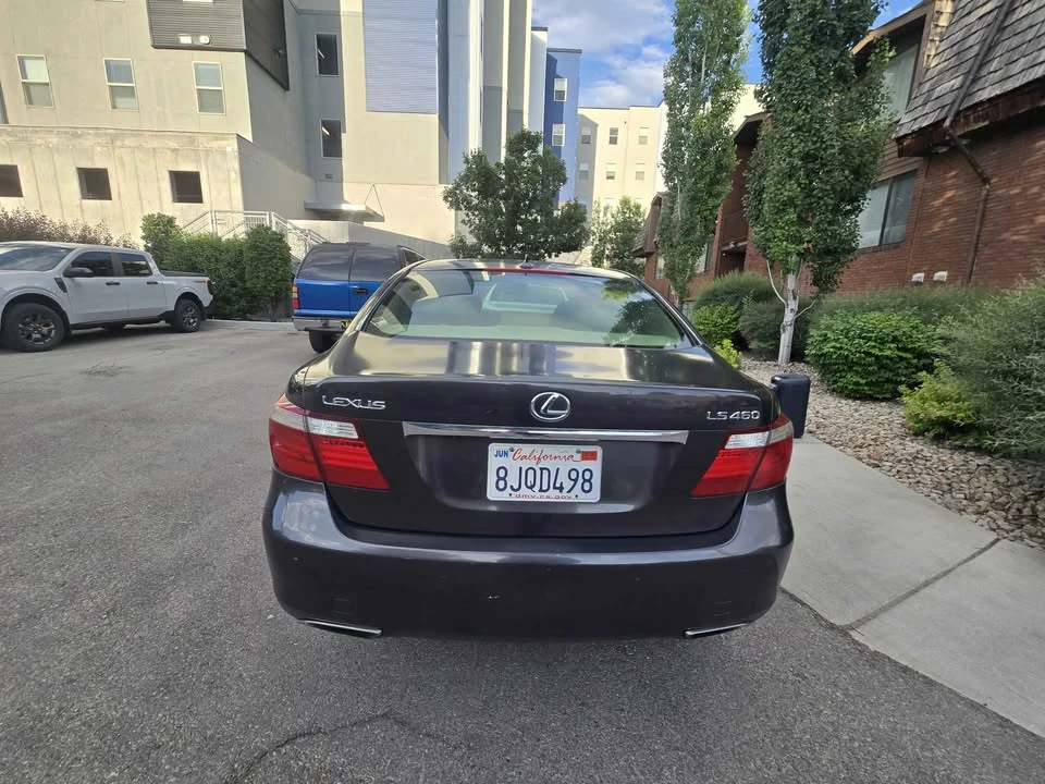 2008 Lexus LS 4th Gen - Image 3 of 8