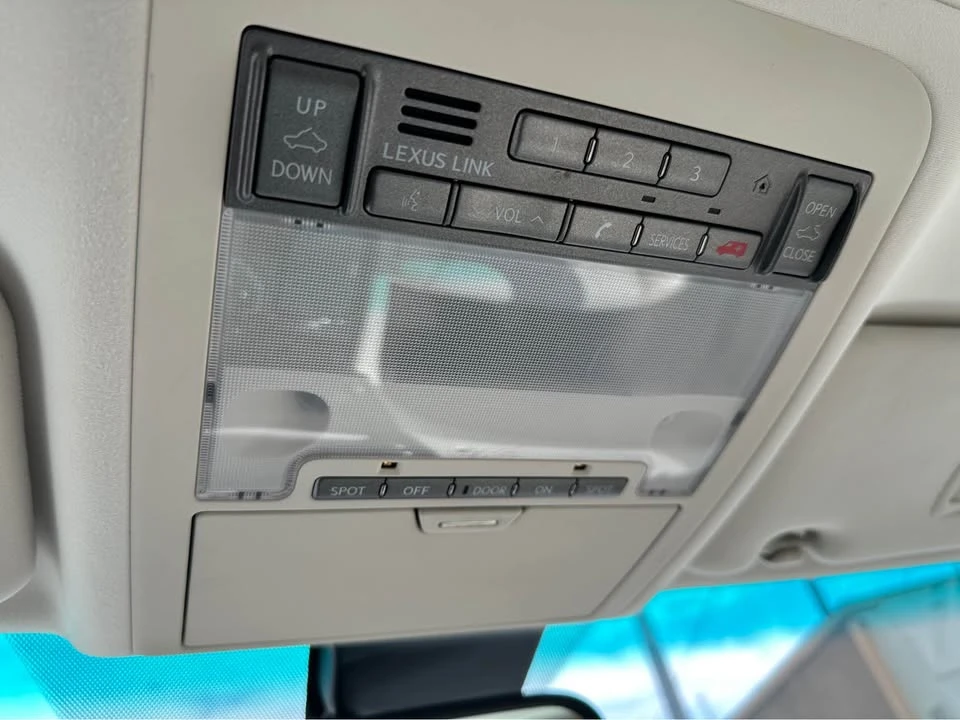 2008 Lexus LS 4th Gen - Image 11 of 20