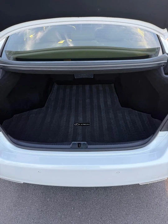 2008 Lexus LS 4th Gen - Image 6 of 19