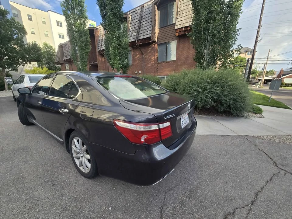 2008 Lexus LS 4th Gen - Image 4 of 8