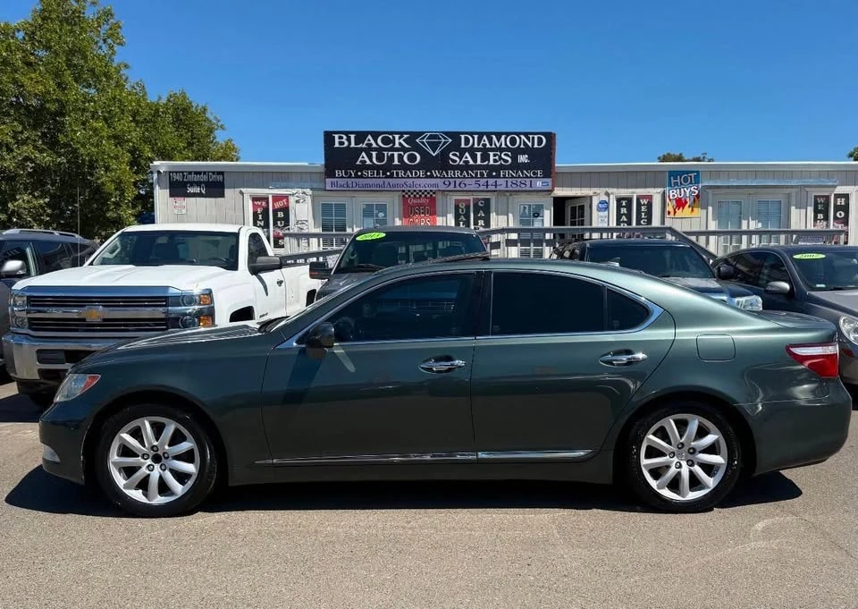 2008 Lexus LS 4th Gen - Image 7 of 14