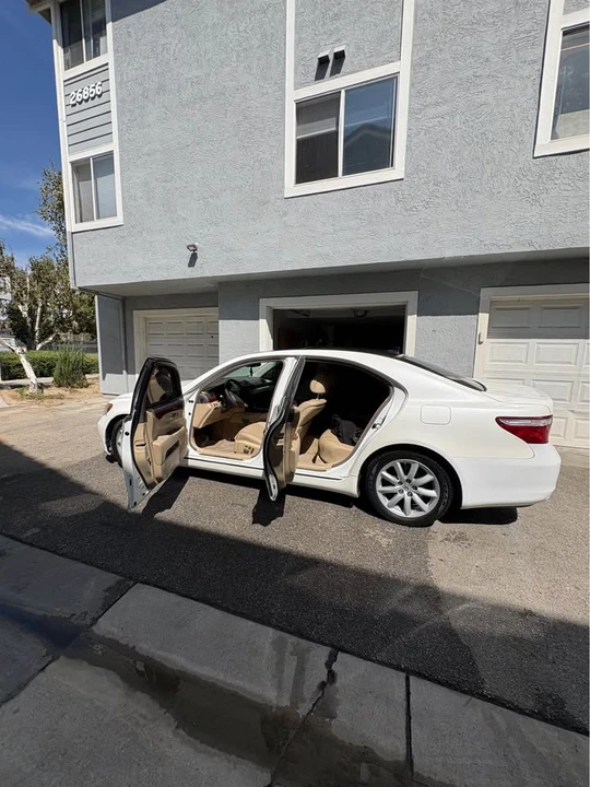 2008 Lexus LS 4th Gen - Image 6 of 7