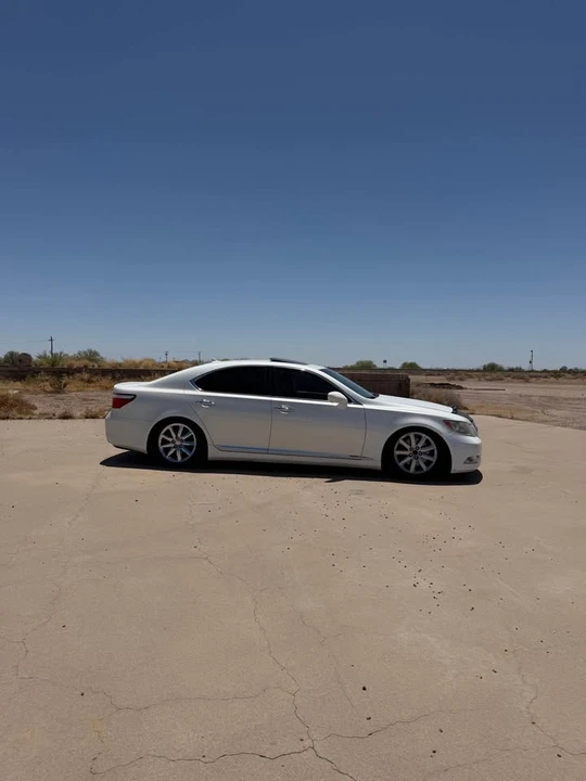 2008 Lexus LS 4th Gen - Image 8 of 8