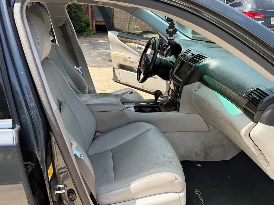 2008 Lexus LS 4th Gen - Image 10 of 11