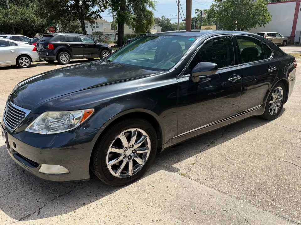 2008 Lexus LS 4th Gen - Image 4 of 11