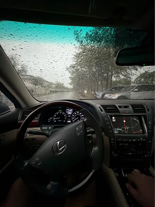 2008 Lexus LS 4th Gen - Image 5 of 5