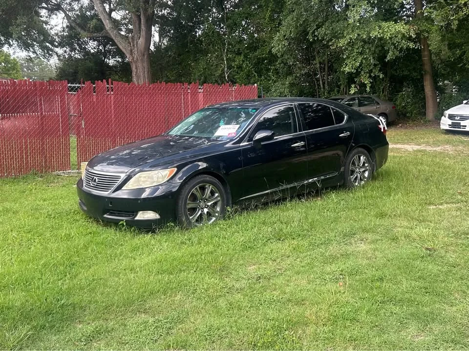 2008 Lexus LS 4th Gen - Image 2 of 3