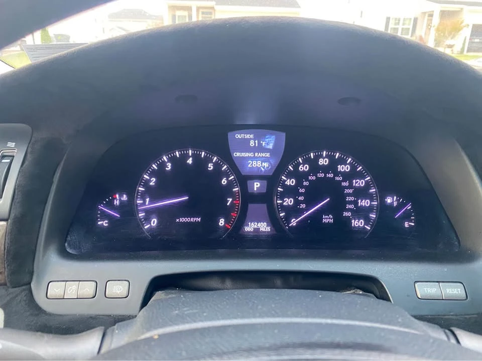 2008 Lexus LS 4th Gen - Image 11 of 20