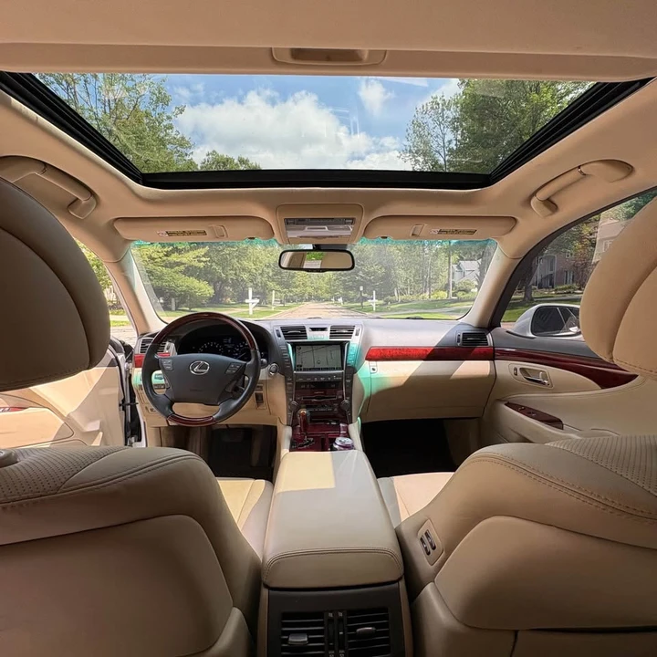 2008 Lexus LS 4th Gen - Image 10 of 11