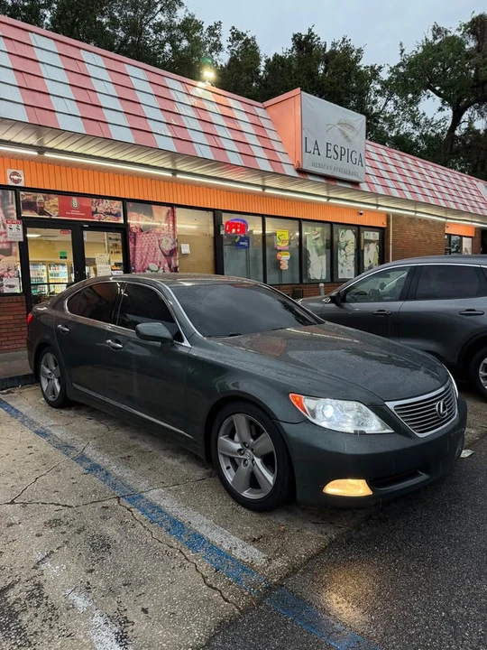 2008 Lexus LS 4th Gen - Image 4 of 5