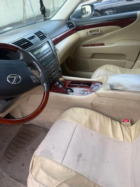 2008 Lexus LS 4th Gen - Image 3 of 12