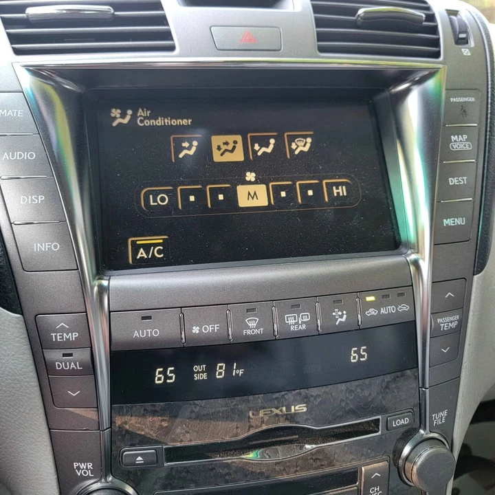 2008 Lexus LS 4th Gen - Image 10 of 14