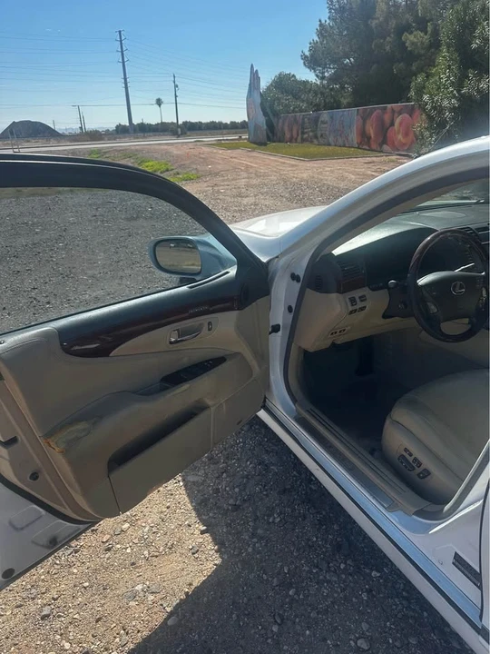 2008 Lexus LS 4th Gen - Image 7 of 15