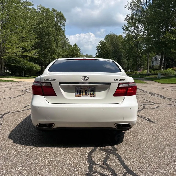 2008 Lexus LS 4th Gen - Image 4 of 11