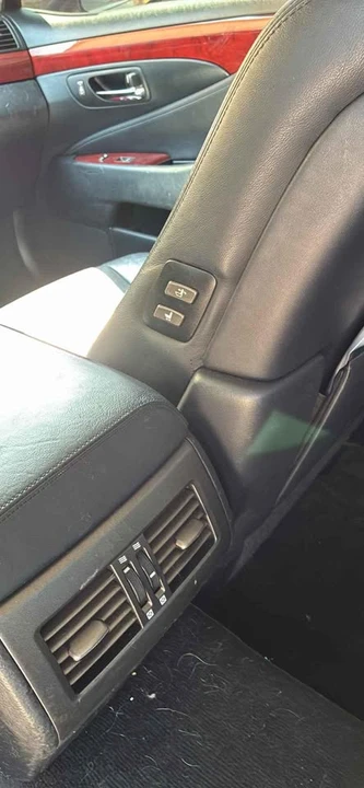 2008 Lexus LS 4th Gen - Image 11 of 13