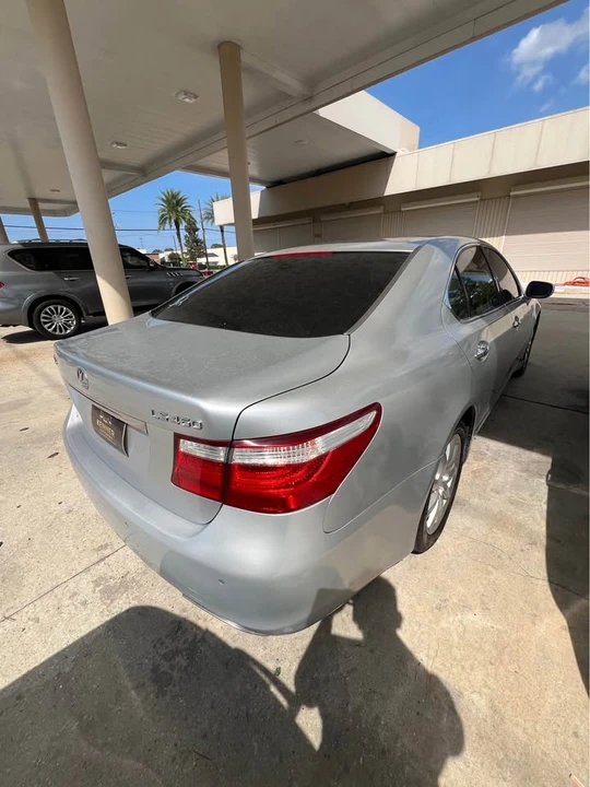 2008 Lexus LS 4th Gen - Image 6 of 17