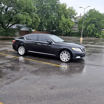 2008 Lexus LS 460 Sedan 4D