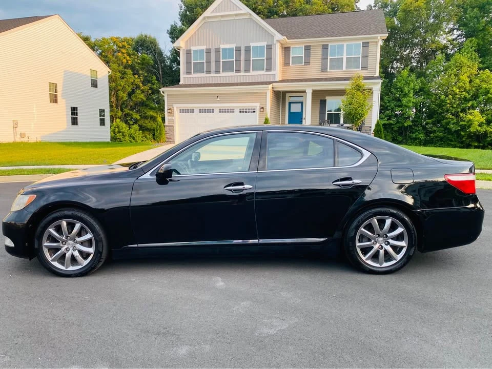 2008 Lexus LS 4th Gen - Image 5 of 20