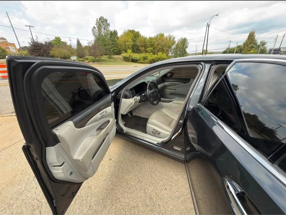 2008 Lexus LS 4th Gen - Image 7 of 14