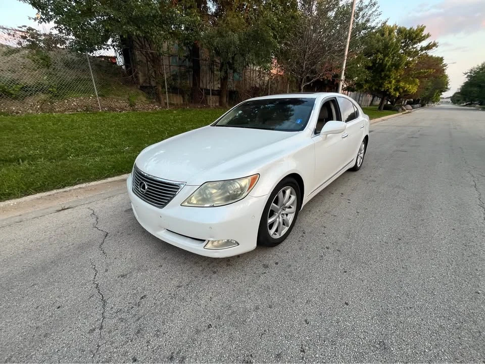 2008 Lexus LS 4th Gen - Image 4 of 20