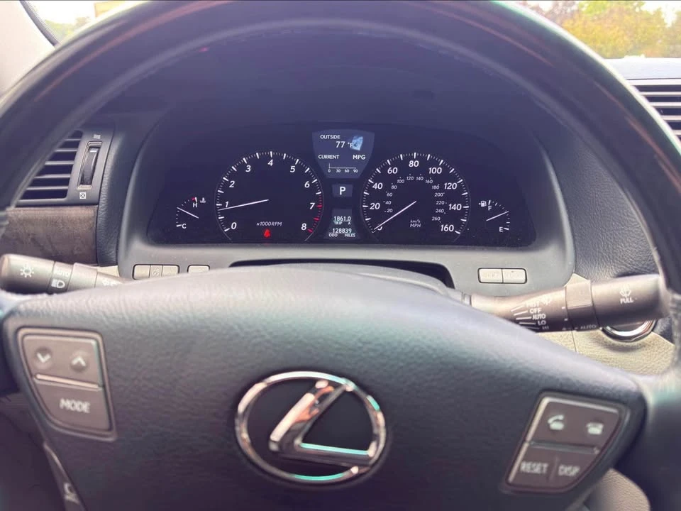 2008 Lexus LS 4th Gen - Image 14 of 14