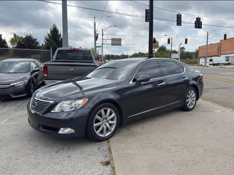 2008 Lexus LS 4th Gen - Image 3 of 14