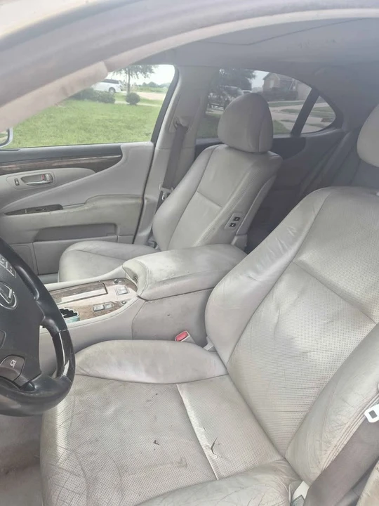 2008 Lexus LS 4th Gen - Image 15 of 20