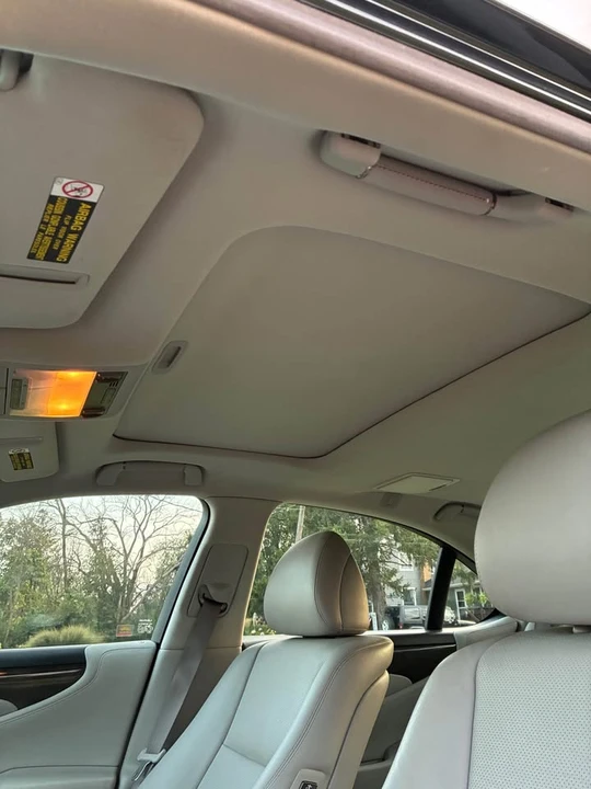 2008 Lexus LS 4th Gen - Image 11 of 17