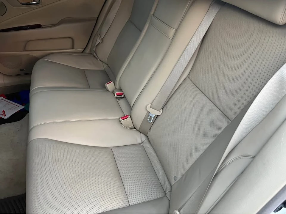 2008 Lexus LS 4th Gen - Image 17 of 20
