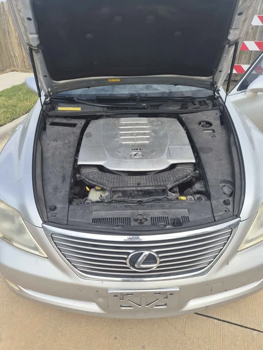 2008 Lexus LS 4th Gen - Image 10 of 20