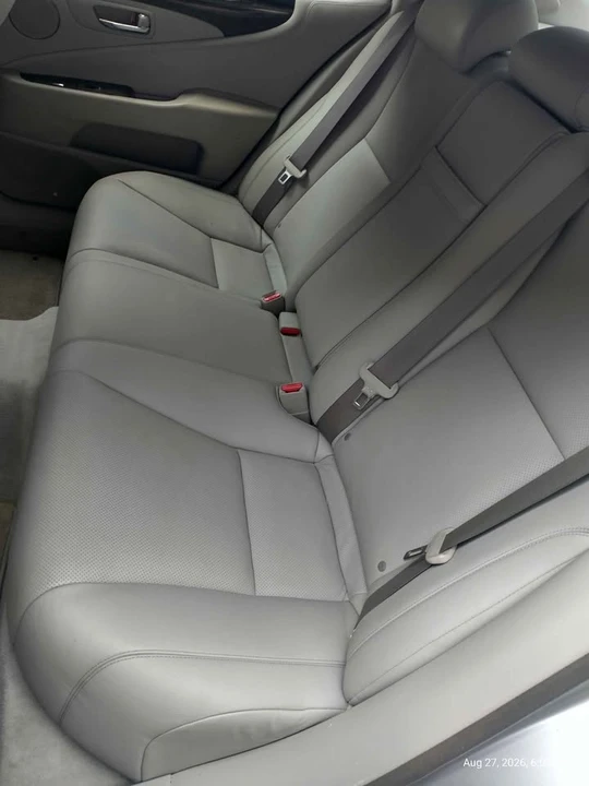 2008 Lexus LS 4th Gen - Image 10 of 14