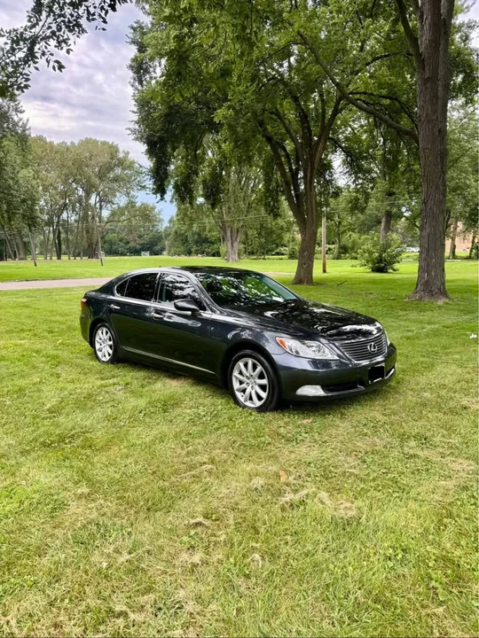 2008 Lexus LS 4th Gen - Image 2 of 14