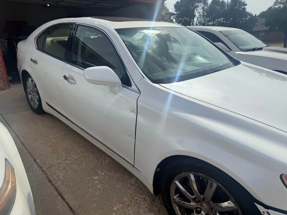 2008 Lexus LS 4th Gen - Image 4 of 12