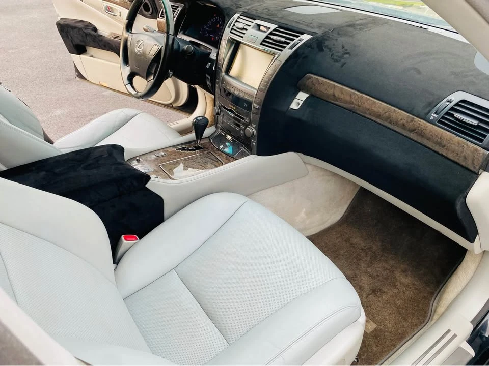 2008 Lexus LS 4th Gen - Image 18 of 20