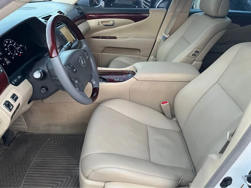 2008 Lexus LS 4th Gen - Image 14 of 20