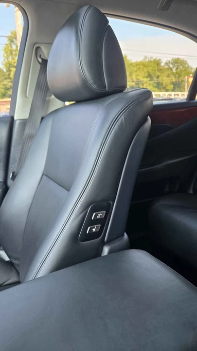 2008 Lexus LS 4th Gen - Image 5 of 20