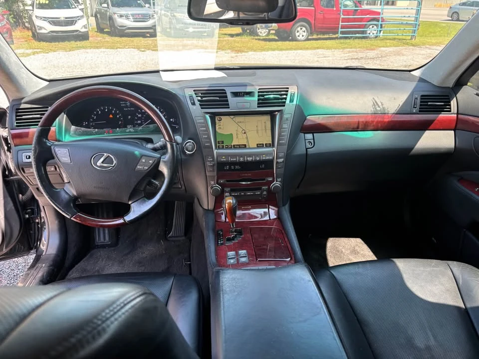 2008 Lexus LS 4th Gen - Image 8 of 15
