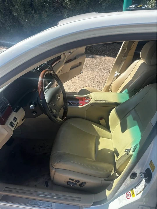 2008 Lexus LS 4th Gen - Image 8 of 15