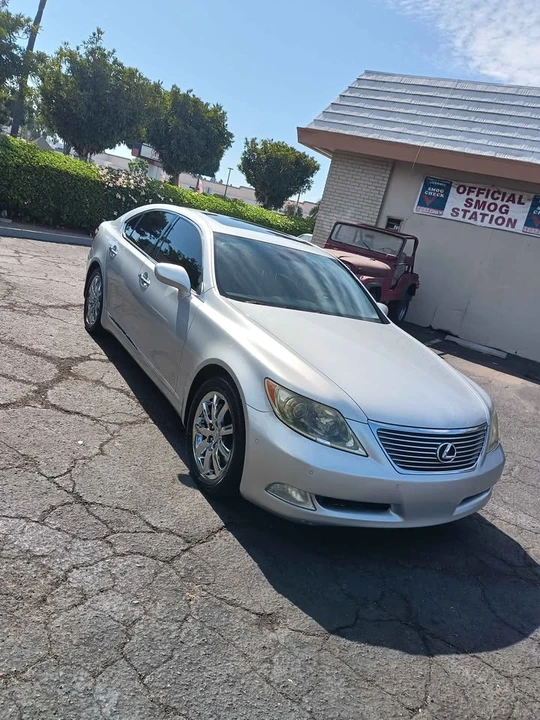 2008 Lexus LS 4th Gen - Image 2 of 9