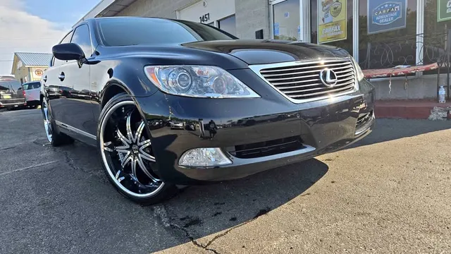2008 Lexus LS 460 Sedan 4D
