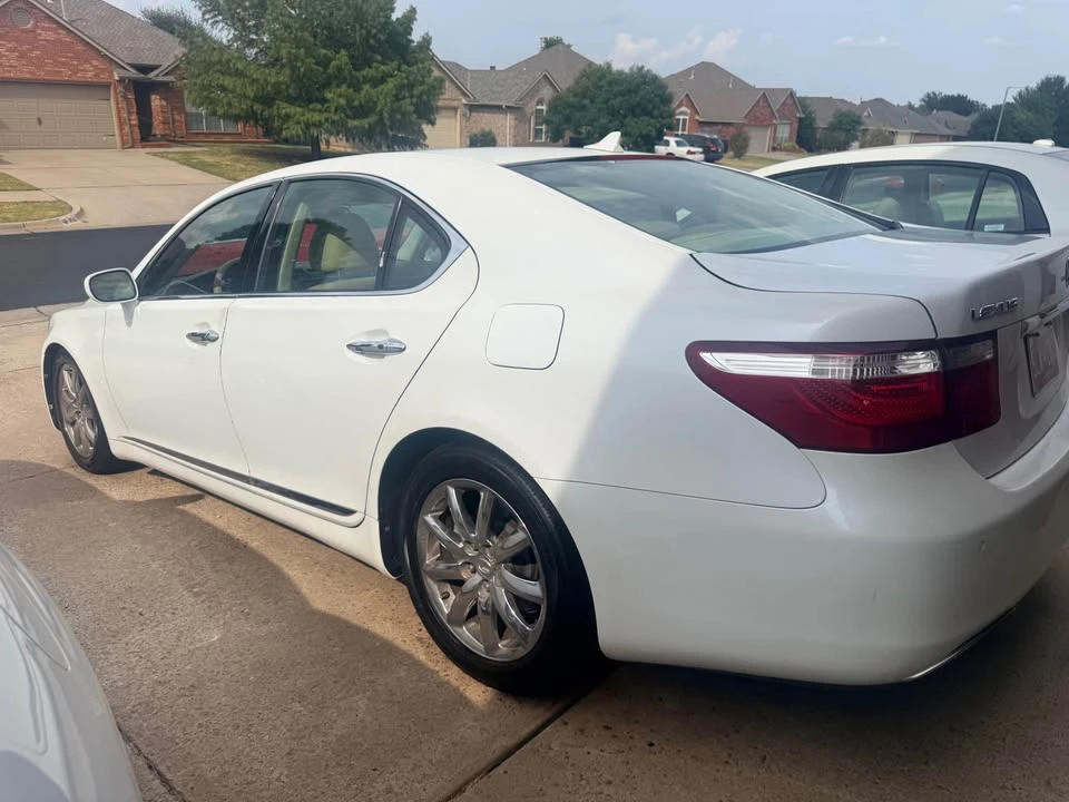 2008 Lexus LS 4th Gen - Image 12 of 12