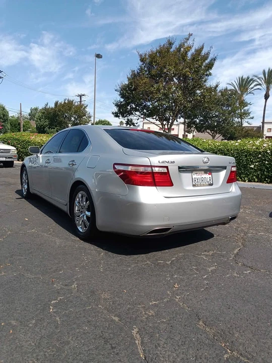 2008 Lexus LS 4th Gen - Image 4 of 9