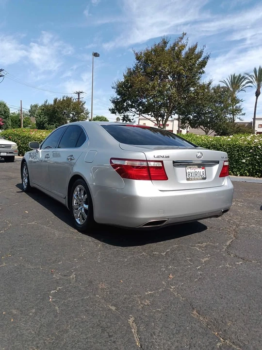 2008 Lexus LS 4th Gen - Image 3 of 9