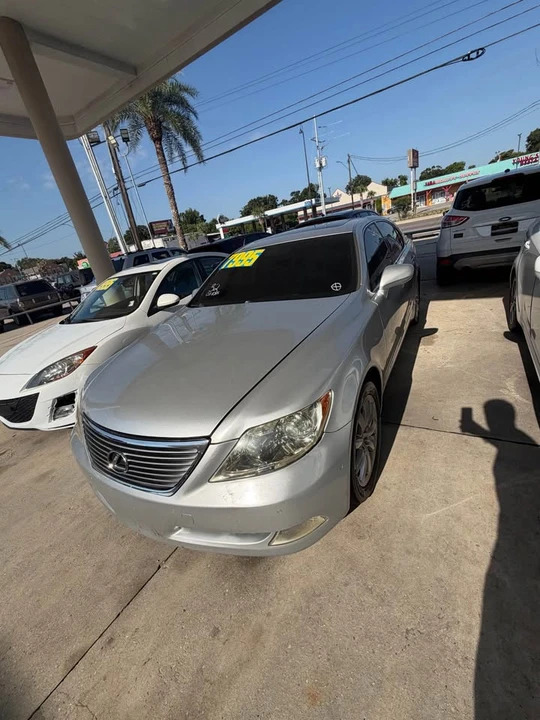 2008 Lexus LS 4th Gen - Image 2 of 9