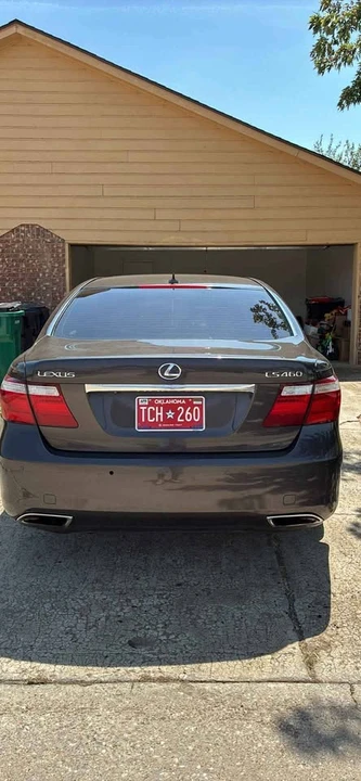 2008 Lexus LS 4th Gen - Image 5 of 13