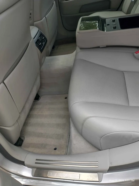 2008 Lexus LS 4th Gen - Image 12 of 14