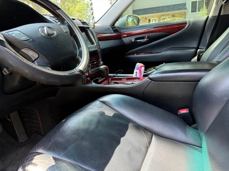 2008 Lexus LS 4th Gen - Image 4 of 5